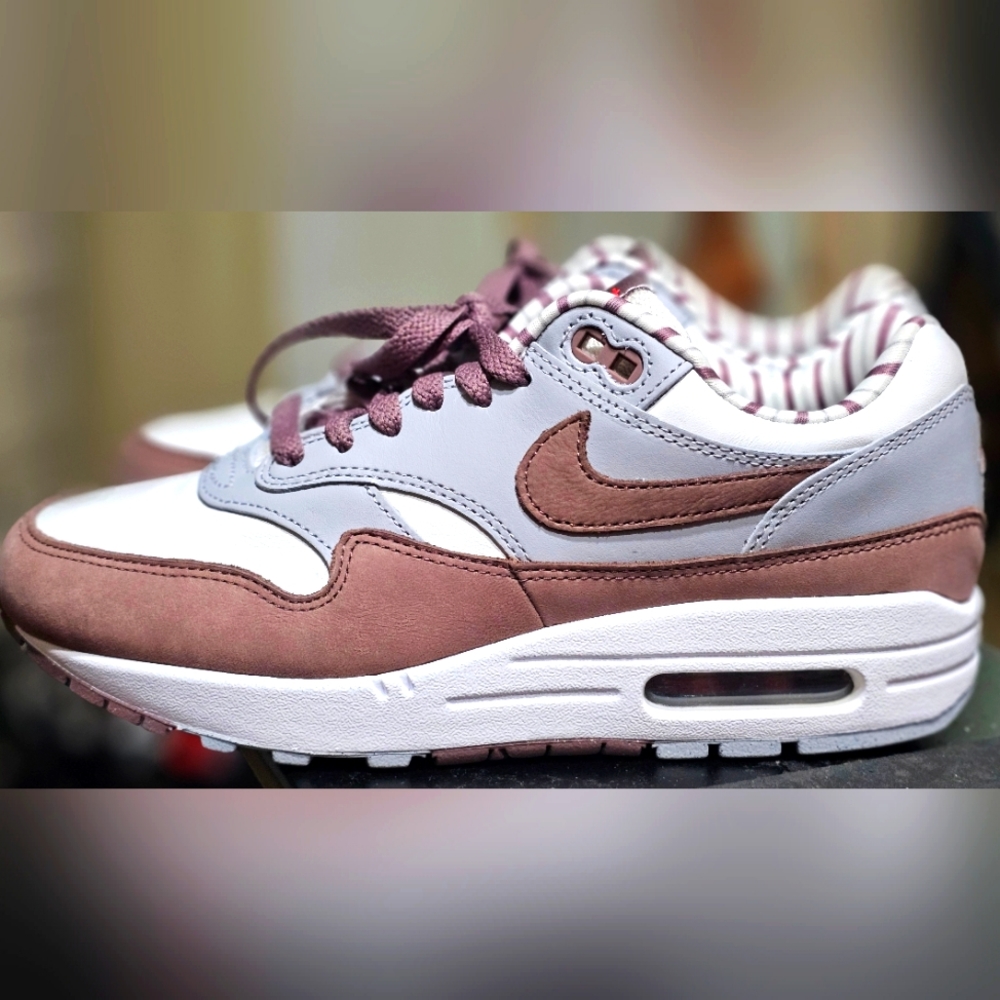 NIKE AIR‎ MAX 1 'SHIMA SHIMA'SUMMIT WHITE/PLUM ECLIPSE 03. 10. 2023
